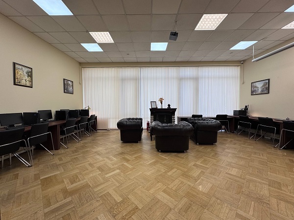 Лекционный зал московского офиса